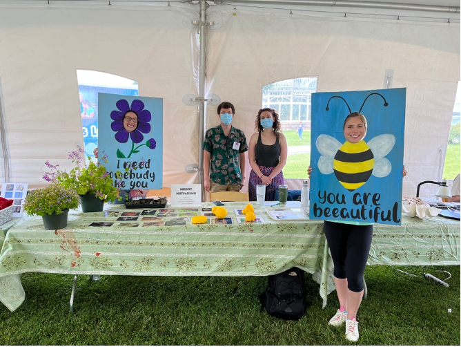 Promoting pollinator awareness in Pittsburgh – Veronica Iriart